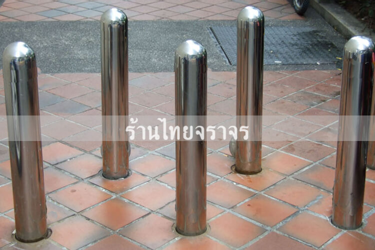 traffic bollards6